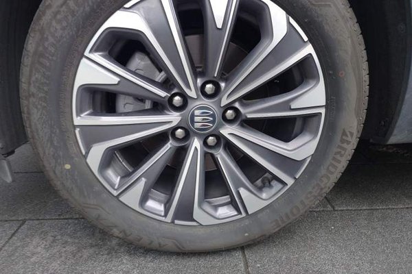 Buick Envision 2024, 27900 км, за 21273 USD