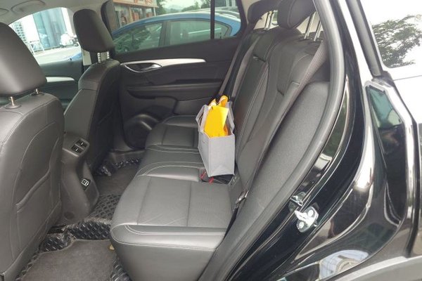 Buick Envision 2024, 27900 км, за 21273 USD - фото 17