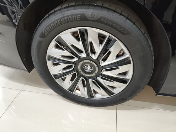 Buick Envision Family 2026, 8600 км, за 68241 USD - фото 10
