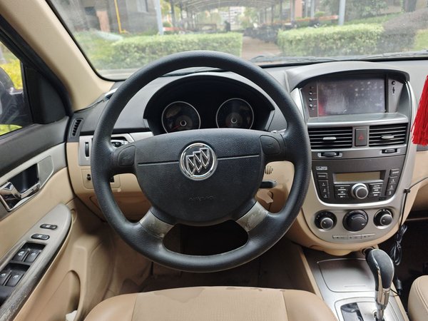 Buick Excelle 2013, 122400 км, за 2886 USD - фото 11