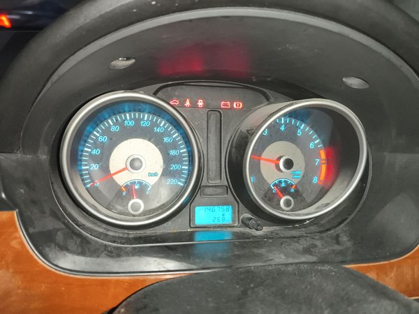 Buick Excelle 2013, 146800 км, за 2889 USD - фото 12