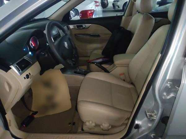 Buick Excelle 2013, 118300 км, за 4800 USD - фото 16