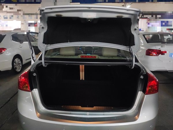 Buick Excelle 2013, 118300 км, за 4800 USD - фото 18