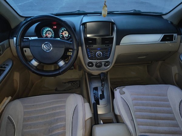 Buick Excelle 2013, 126700 км, за 2387 USD - фото 10