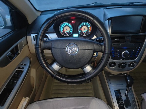 Buick Excelle 2013, 126700 км, за 2387 USD - фото 11