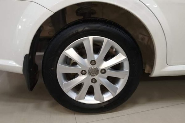 Buick Excelle 2013, 88300 км, за 3993 USD - фото 10