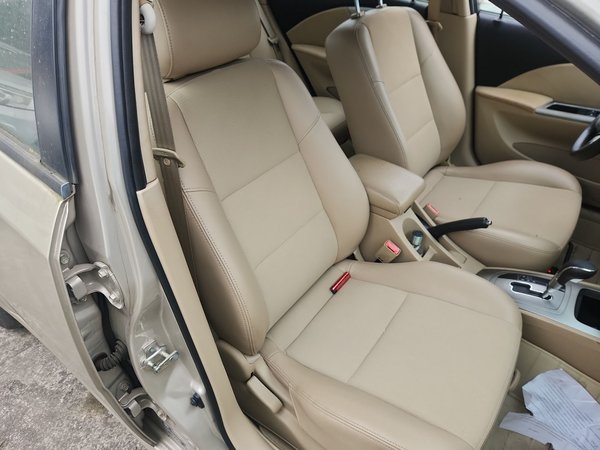 Buick Excelle 2013, 124000 км, за 4389 USD - фото 23