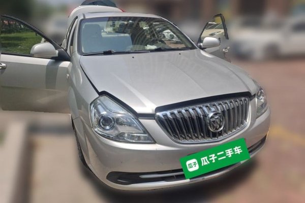 Buick Excelle 2015, 129900 км, за 2760 USD