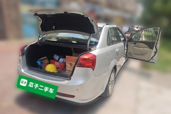 Buick Excelle 2015, 129900 км, за 2760 USD - фото 6