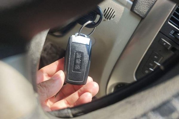 Buick Excelle 2015, 129900 км, за 2760 USD - фото 20