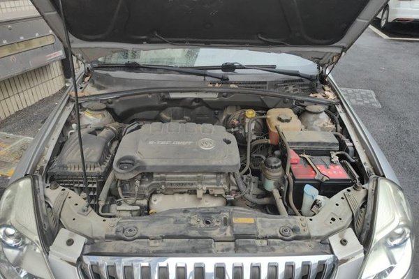 Buick Excelle 2015, 39800 км, за 4449 USD - фото 21