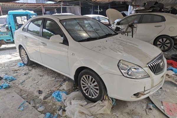 Buick Excelle 2015, 105300 км, за 4300 USD