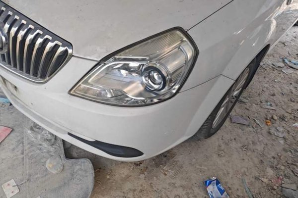 Buick Excelle 2015, 105300 км, за 4300 USD - фото 9