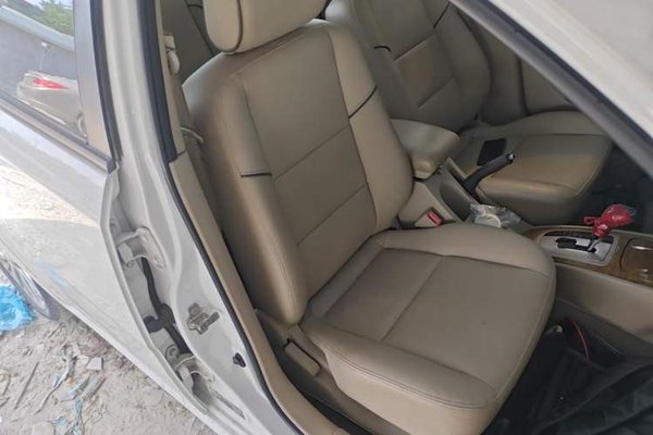Buick Excelle 2015, 105300 км, за 4300 USD - фото 23
