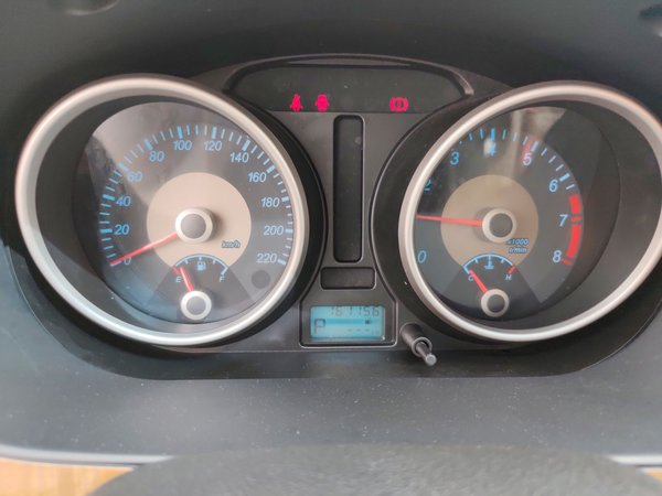 Buick Excelle 2015, 161100 км, за 4505 USD - фото 13