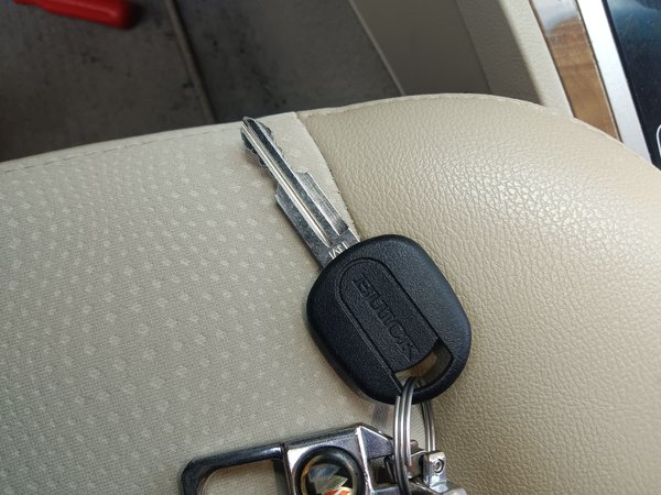 Buick Excelle 2015, 170799 км, за 4027 USD - фото 12