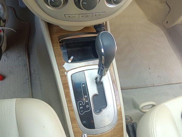 Buick Excelle 2015, 170799 км, за 4027 USD - фото 17