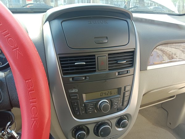 Buick Excelle 2015, 170799 км, за 4027 USD - фото 16