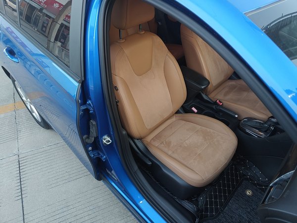 Buick Excelle 2018, 52200 км, за 5263 USD - фото 23