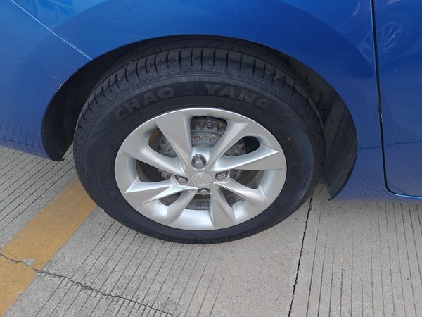 Buick Excelle 2018, 52200 км, за 5263 USD - фото 10