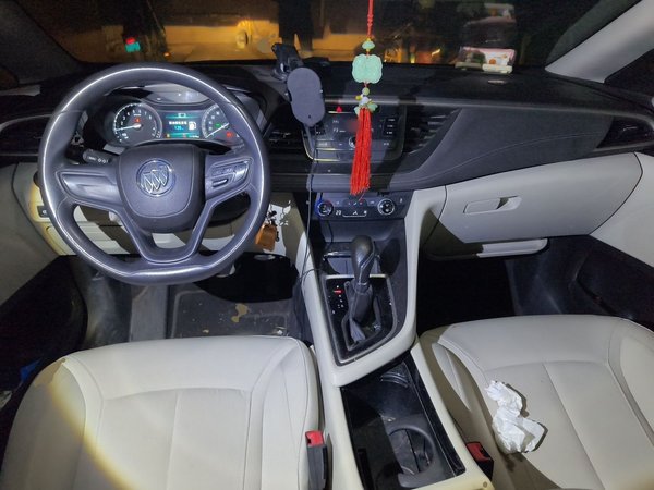 Buick GL6 2019, 111800 км, за 5693 USD - фото 10