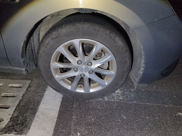 Buick GL6 2019, 111800 км, за 5693 USD - фото 8