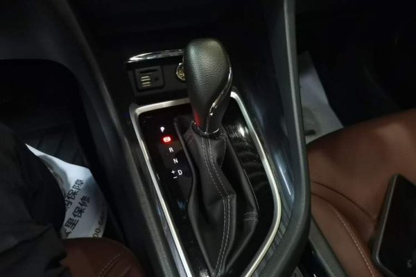 Buick GL6 2019, 57500 км, за 8586 USD - фото 17