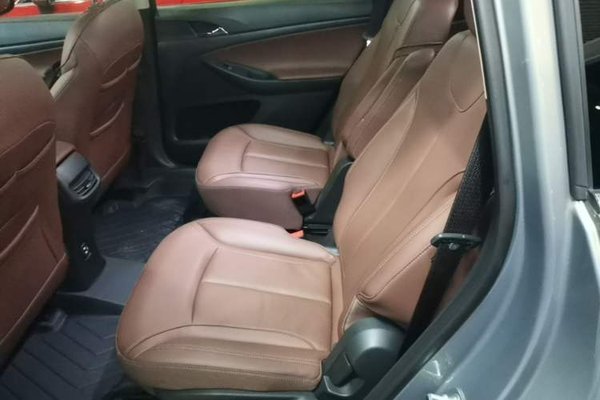 Buick GL6 2019, 57500 км, за 8586 USD - фото 20
