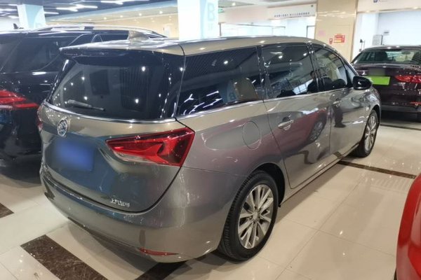 Buick GL6 2019, 57500 км, за 8586 USD - фото 6