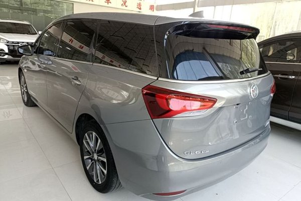Buick GL6 2019, 83900 км, за 8278 USD