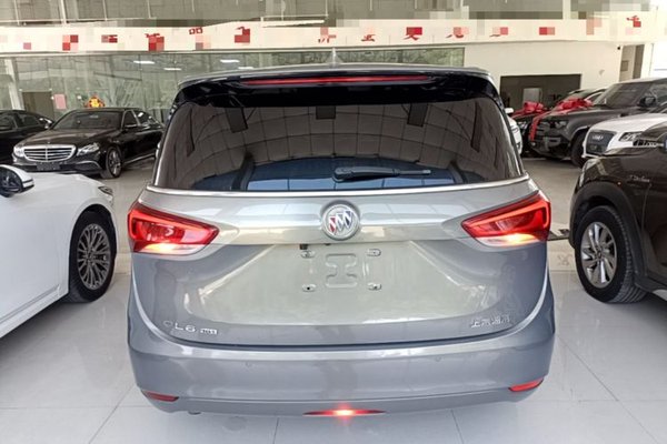 Buick GL6 2019, 83900 км, за 8278 USD