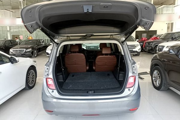 Buick GL6 2019, 83900 км, за 8278 USD - фото 22