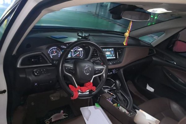 Buick GL6 2019, 123300 км, за 7133 USD - фото 6