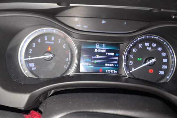 Buick GL6 2019, 123300 км, за 7133 USD - фото 8