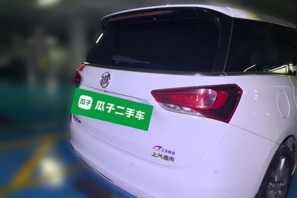 Buick GL6 2019, 123300 км, за 7133 USD