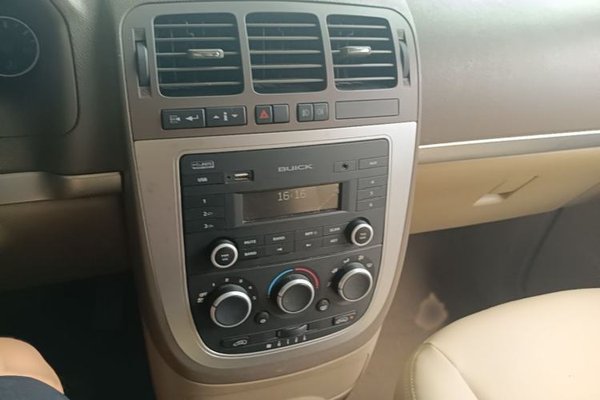 Buick GL8 2014, 170000 км, за 6051 USD - фото 12