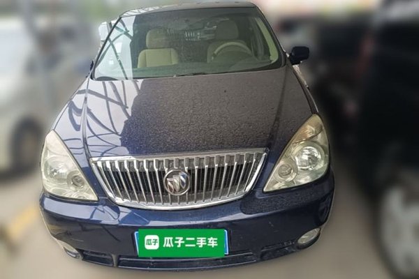 Buick GL8 2014, 170000 км, за 6051 USD