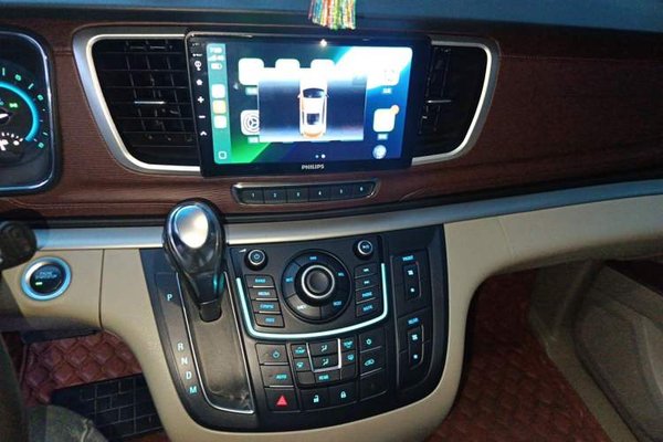 Buick GL8 2014, 182000 км, за 6891 USD - фото 13