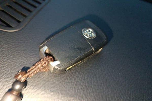 Buick GL8 2014, 182000 км, за 6891 USD - фото 8