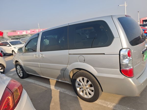 Buick GL8 2014, 152900 км, за 6370 USD