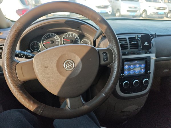 Buick GL8 2014, 152900 км, за 6370 USD - фото 20
