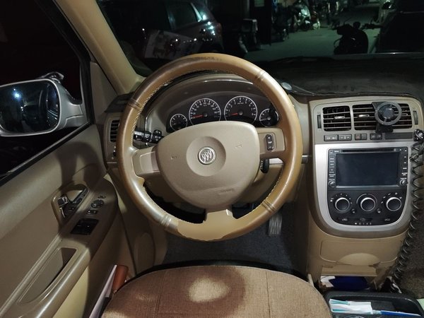 Buick GL8 2014, 186700 км, за 5427 USD - фото 11