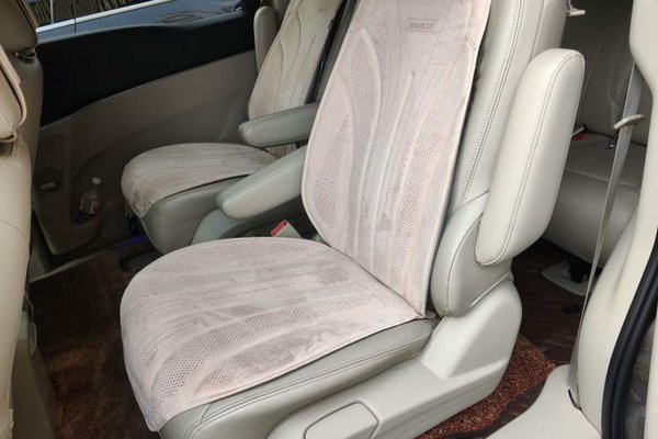 Buick GL8 2014, 100900 км, за 9913 USD