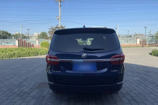 Buick GL8 2014, 21600 км, за 16372 USD - фото 7