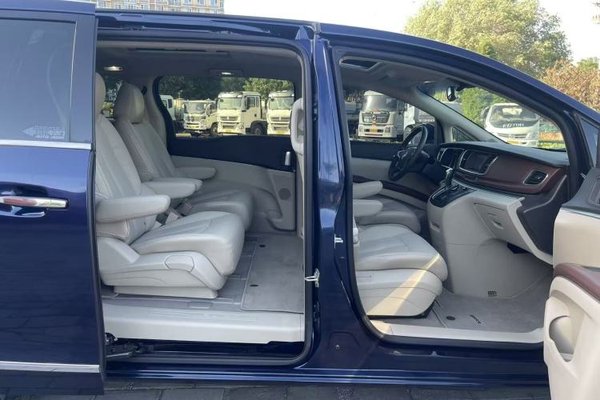 Buick GL8 2014, 21600 км, за 16372 USD - фото 20
