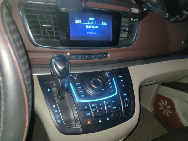Buick GL8 2015, 44700 км, за 9549 USD - фото 14