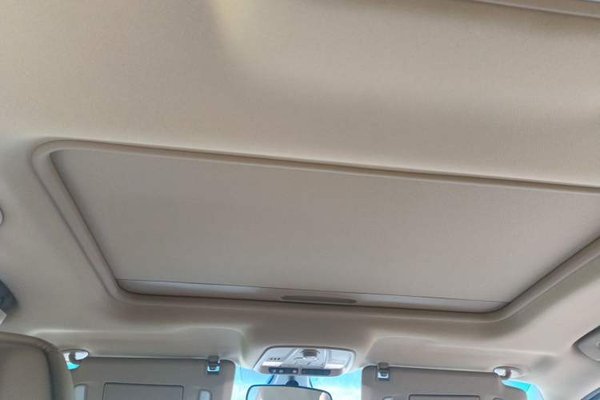 Buick GL8 2017, 76700 км, за 18623 USD - фото 12