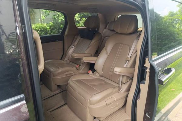 Buick GL8 2017, 76700 км, за 18623 USD - фото 11