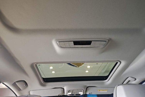 Buick GL8 2017, 103900 км, за 16970 USD - фото 24