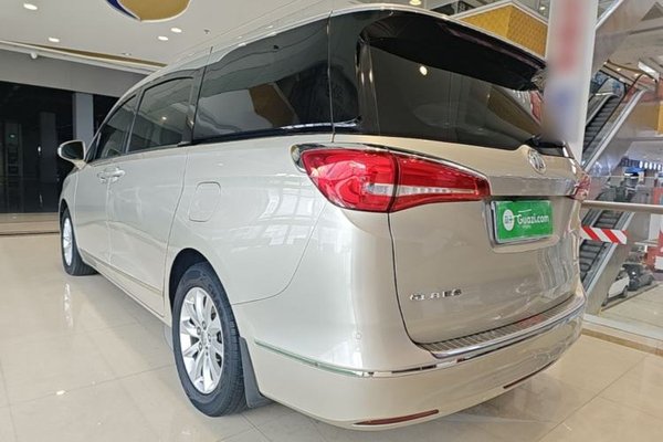 Buick GL8 2017, 103900 км, за 16970 USD - фото 7